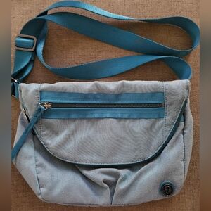 Lululemon Festival Bag